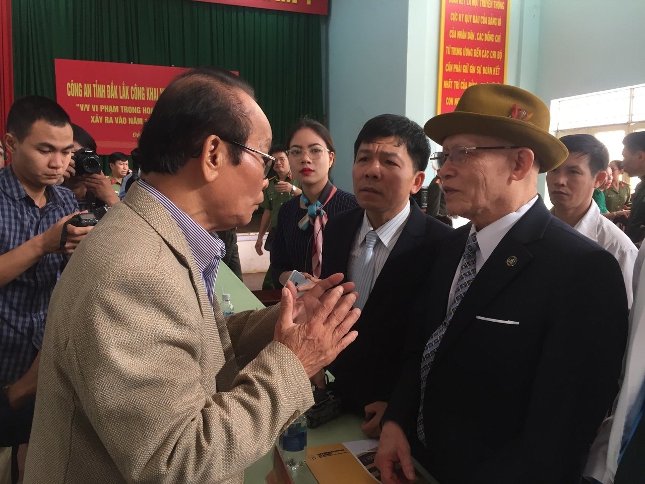 cong-an-tinh-dak-lak-cong-khai-xin-loi-nguoi-bi-oan-33-nam