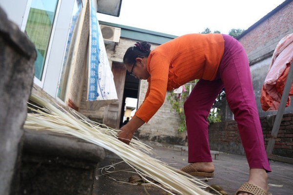 ha-noi-lang-che-lat-nhon-nhip-cuoi-nam