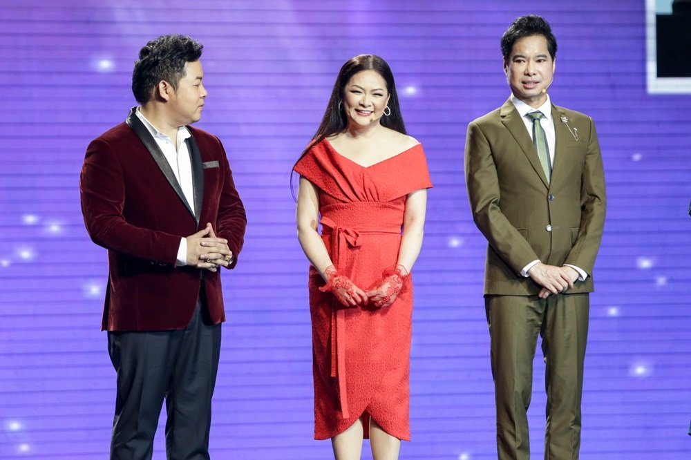 nhu-quynh-co-duoc-chien-binh-19-tuoi-hoa-trinh-nu-yuuki-anh-bui-khien-hai-hlv-nam-tiec-hui-hui