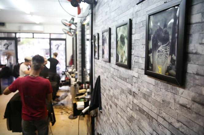 Fan mê mẩn ngắm tác phẩm nghệ thuật trên tóc hình Tiến Dũng, Quang Hải
