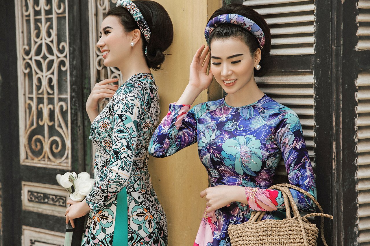 cap-nguoi-mau-song-sinh-huyen-thu-thu-huyen-hoa-than-thanh-co-ba-sai-gon