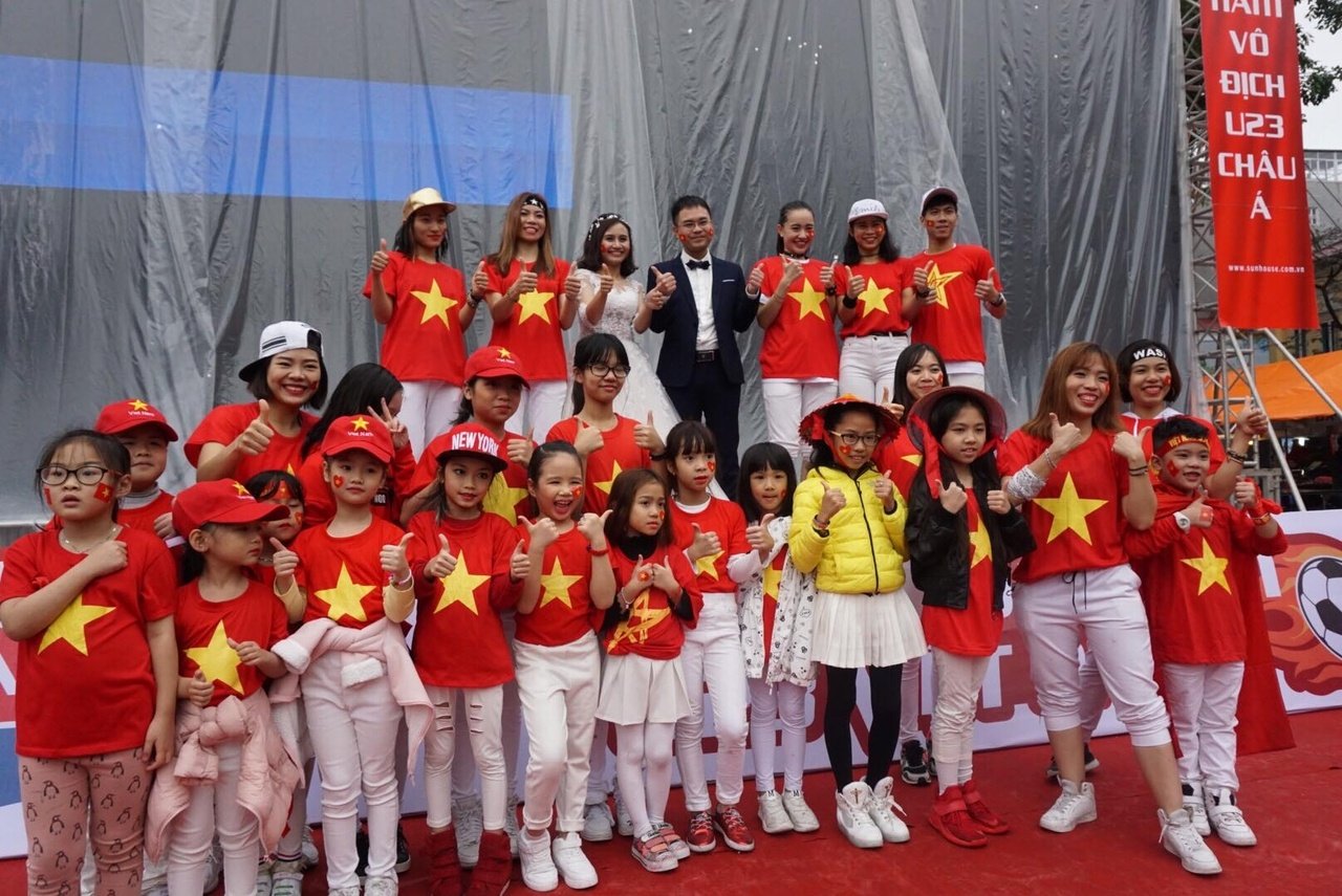 truoc-gio-tran-chung-ket-u23-viet-nam-u23-uzbekistan-sac-do-quoc-ky-ruc-ro-moi-neo-duong-to-quoc