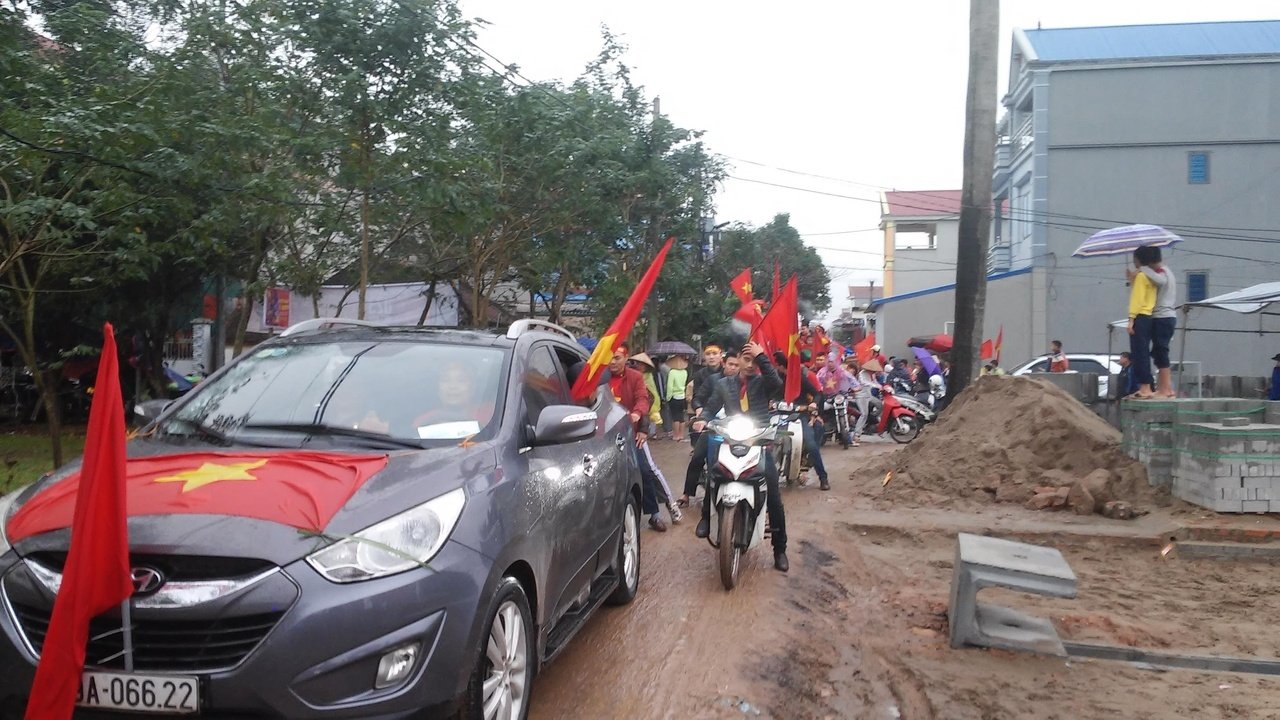 truoc-gio-tran-chung-ket-u23-viet-nam-u23-uzbekistan-sac-do-quoc-ky-ruc-ro-moi-neo-duong-to-quoc