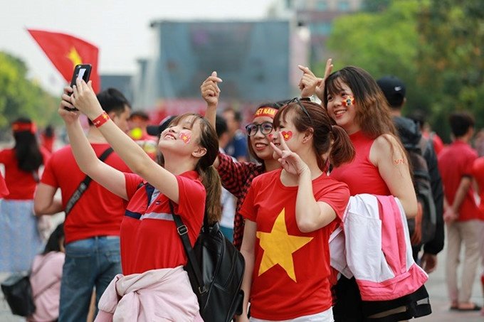 truoc-gio-tran-chung-ket-u23-viet-nam-u23-uzbekistan-sac-do-quoc-ky-ruc-ro-moi-neo-duong-to-quoc