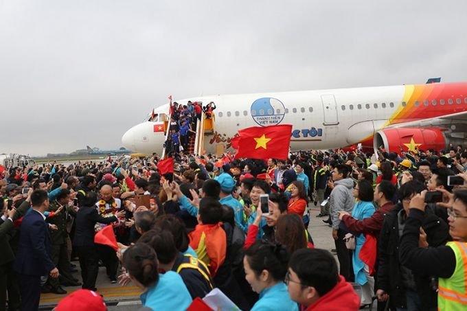 bao-uzbekistan-nguong-mo-cach-u23-viet-nam-duoc-chao-don-ve-que-nha