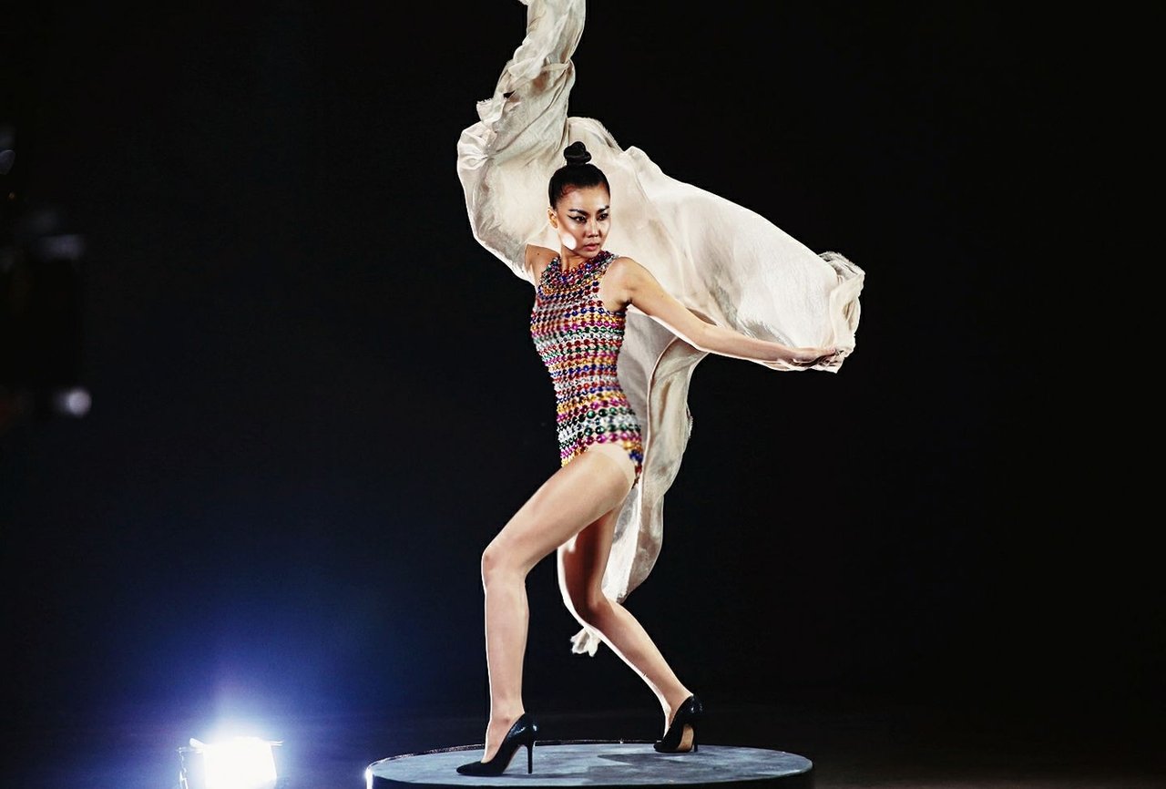 sau-tat-ca-lai-thanh-huong-xin-loi-vi-khien-danh-xung-nguoi-mau-bi-anh-huong
