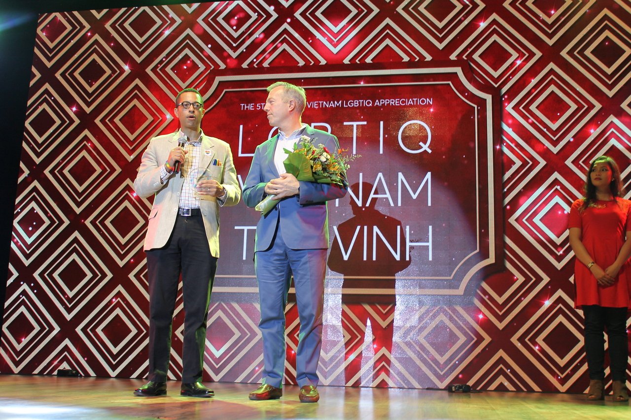 Huỳnh Lập vượt nhiều sao lớn trở thành 'Nghệ sĩ được cộng đồng LGBT Việt yêu mến nhất'
