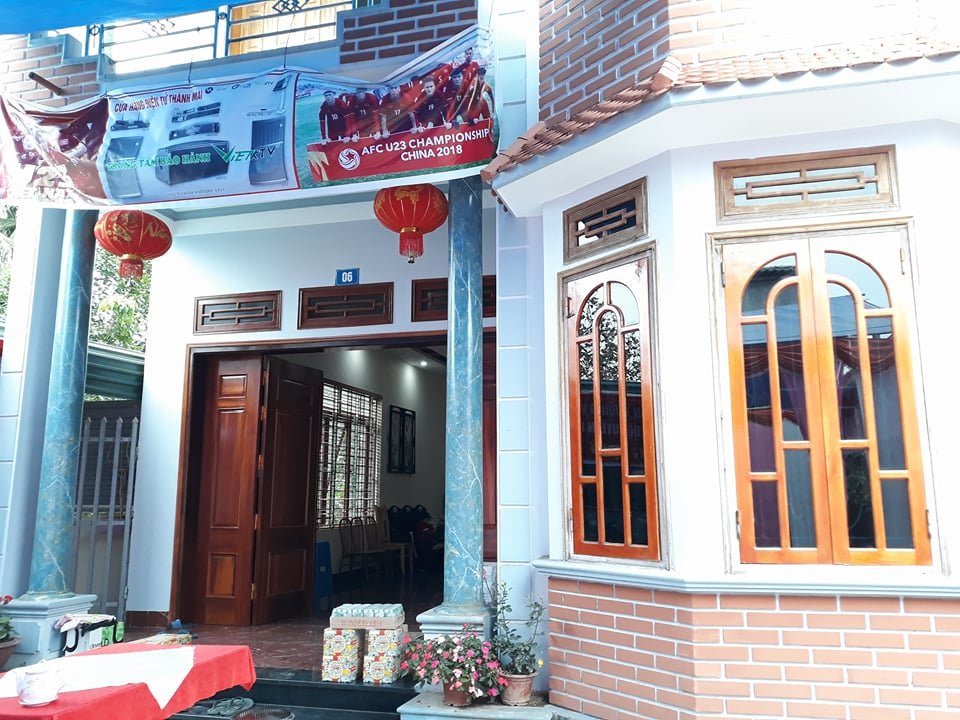 nha-xuan-truong-dung-rap-nhu-dam-cuoi-chao-don-doi-truong-u23-viet-nam-tro-ve
