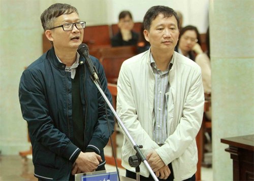 Những lái xe vô tình giúp sếp nhận tiền tham ô