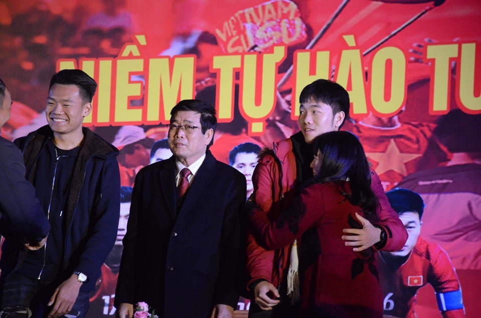 xuan-truong-thanh-chung-duoc-vinh-danh-o-que-nha-tuyen-quang