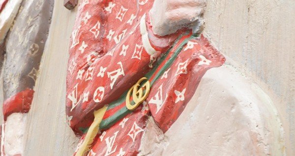 nhieu-chi-tiet-la-khien-nguoi-to-mo-o-pho-bich-hoa-phung-hung