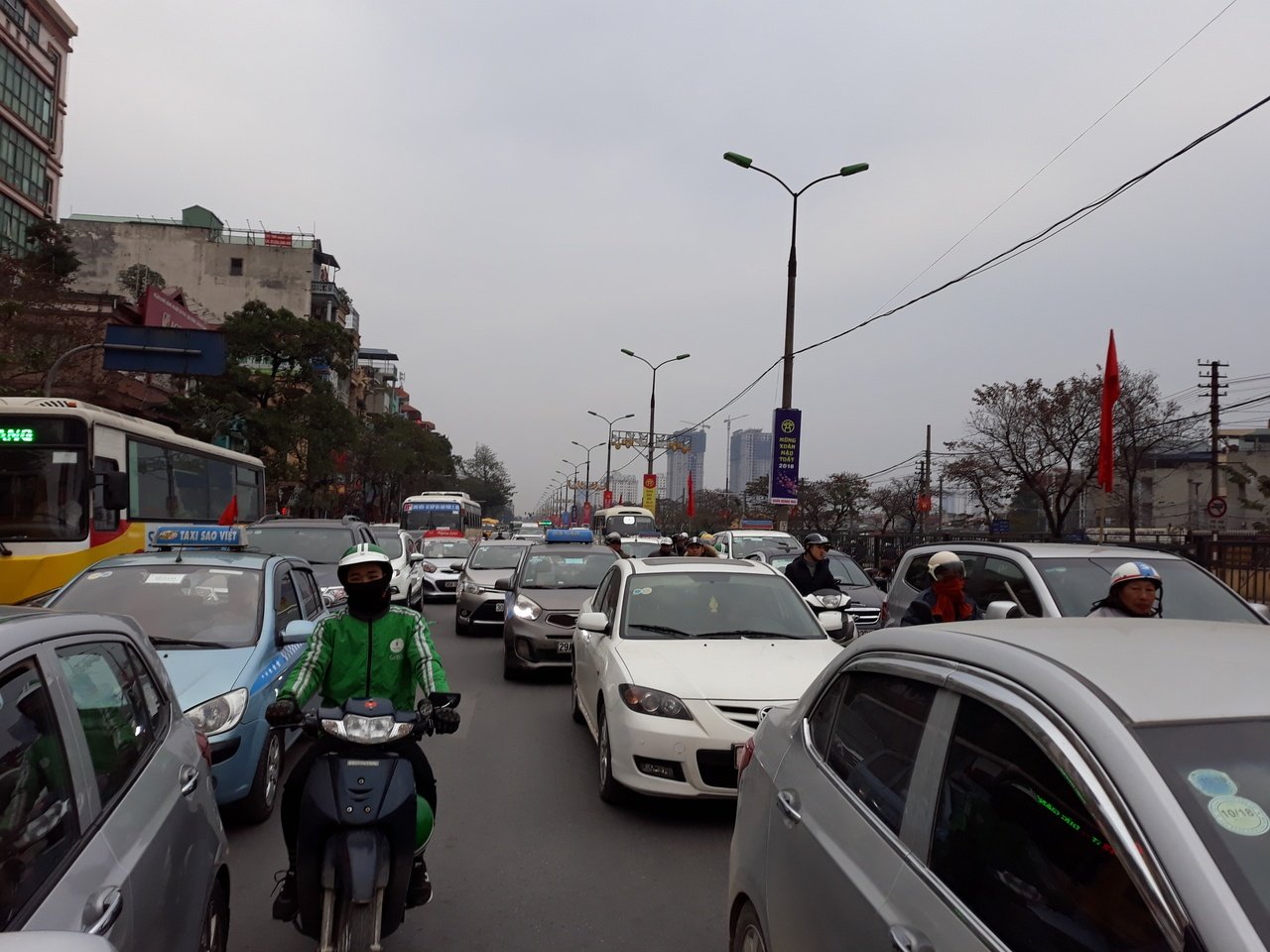 ha-noi-lien-tuc-tac-duong-nhung-ngay-giap-tet