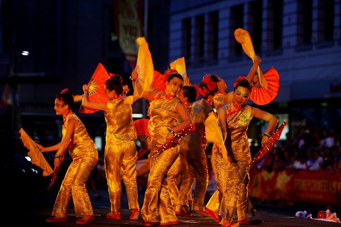 anh-tet-nguyen-dan-ron-rang-khap-the-gioi