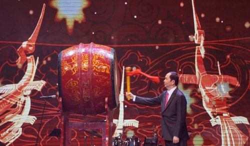Kiều bào nao lòng với không khí Tết trong chương trình Xuân Quê hương