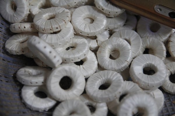 ha-noi-lang-may-tre-dan-chay-hang-dip-tet