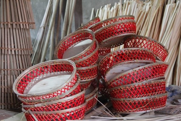 ha-noi-lang-may-tre-dan-chay-hang-dip-tet