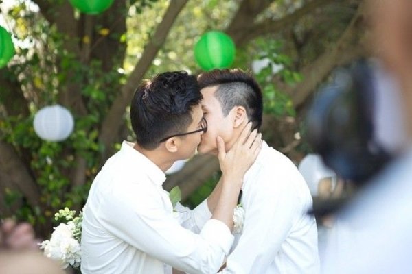 hanh-trinh-di-tim-hanh-phuc-cua-nhung-cap-doi-dep-nhat-cong-dong-lgbt-viet