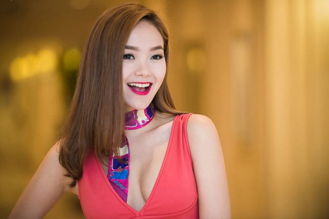 Thiếu nữ sở hữu khuôn mặt xinh đẹp tựa ca sĩ Minh Hằng