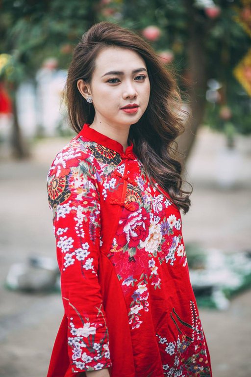 Thiếu nữ sở hữu khuôn mặt xinh đẹp tựa ca sĩ Minh Hằng