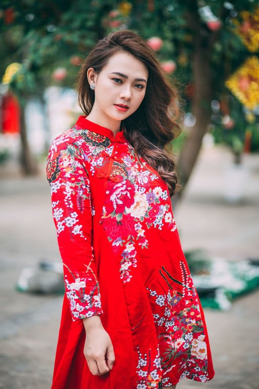 Thiếu nữ sở hữu khuôn mặt xinh đẹp tựa ca sĩ Minh Hằng