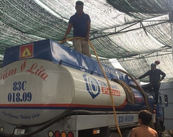 Phát hiện vụ rút ruột xăng dầu cực lớn ở TP Hồ Chí Minh