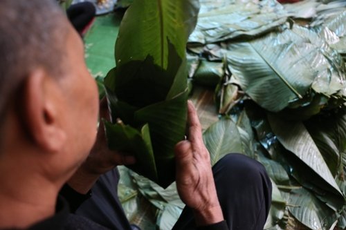 lang-nghe-goi-banh-chung-ha-thanh-hoi-ha-dip-tet