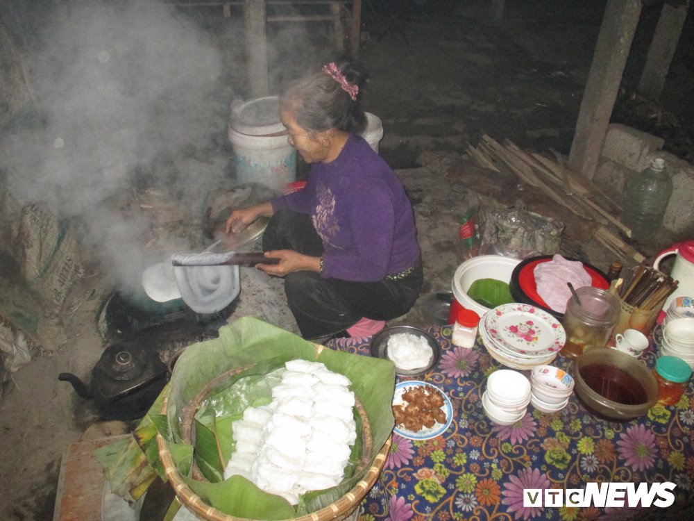 Mộc mạc chợ quê ngày Tết: Hối hả họp chợ lúc 0 giờ