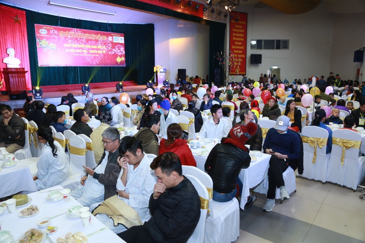 o-vien-mau-tet-la-noi-tinh-nguoi-duoc-se-chia-tinh-thuong-duoc-ket-lai