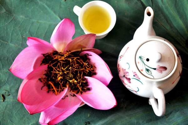 Một vòng Hà Nội gom đủ đặc sản làm quà biếu người thân dịp Tết