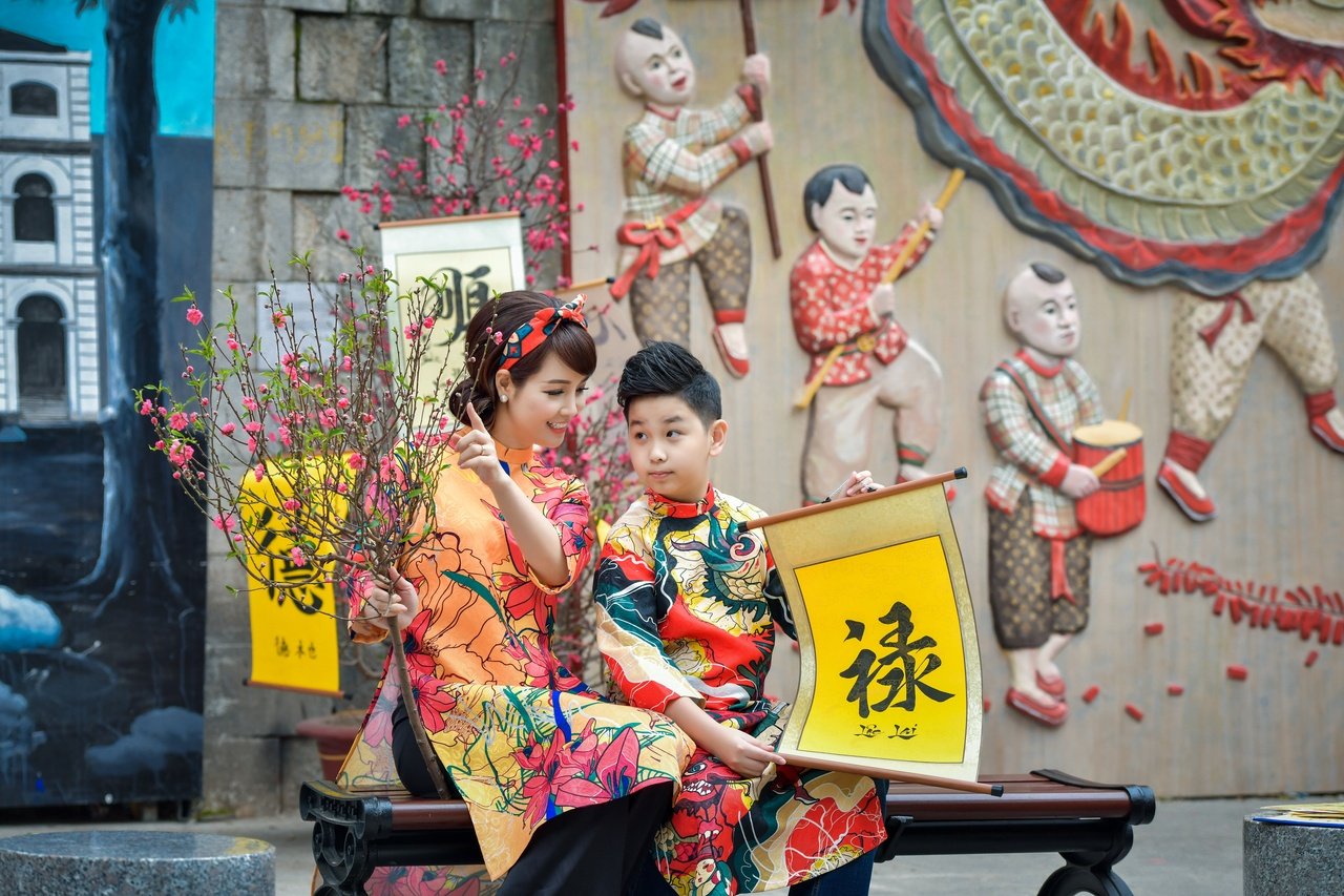 tro-chuyen-cung-sao-kham-pha-phong-tuc-don-tet-am-cung-cua-gia-dinh-nu-dien-vien-mai-thu-huyen