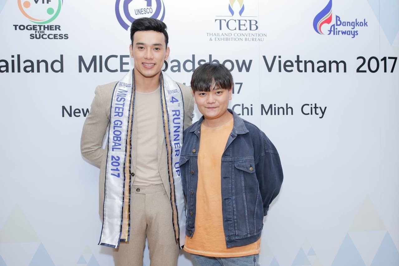 trinh-tu-trung-giam-doc-quoc-gia-miet-mai-dua-ve-dep-viet-vuon-ra-the-gioi
