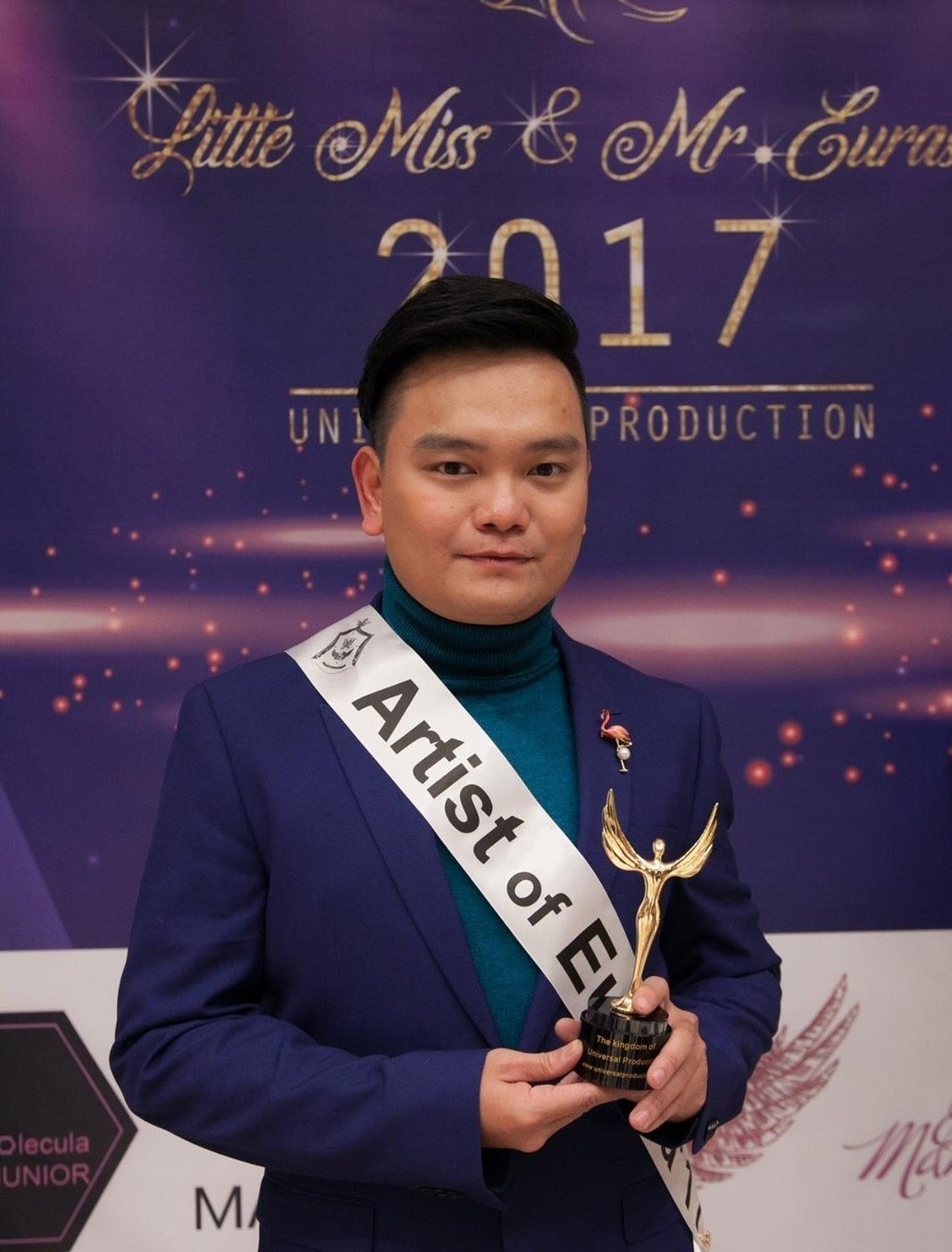 trinh-tu-trung-giam-doc-quoc-gia-miet-mai-dua-ve-dep-viet-vuon-ra-the-gioi