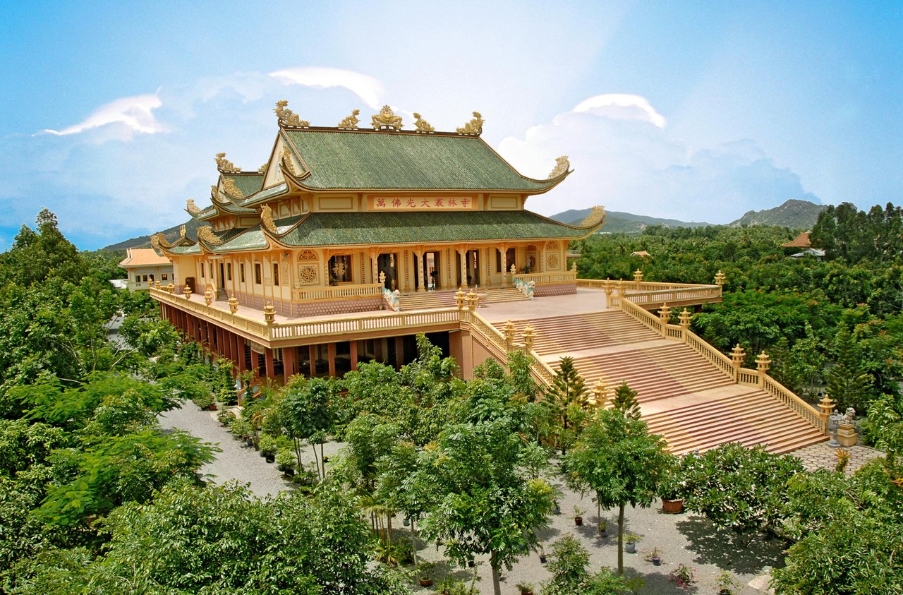 Những ngôi chùa đông khách nhất dịp đầu xuân hình ảnh 11 Những ngôi chùa đông khách nhất dịp đầu xuân