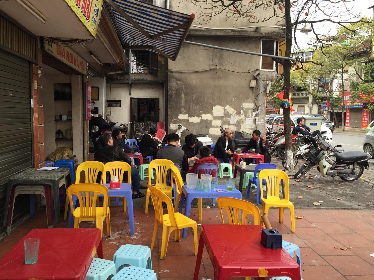 ha-noi-mung-1-tet-xuong-pho-bia-hoi-via-he