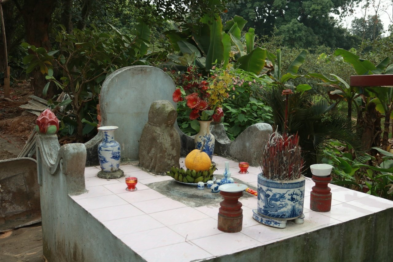 chuyen-it-biet-ve-tuc-tho-cho-da-cua-nguoi-viet