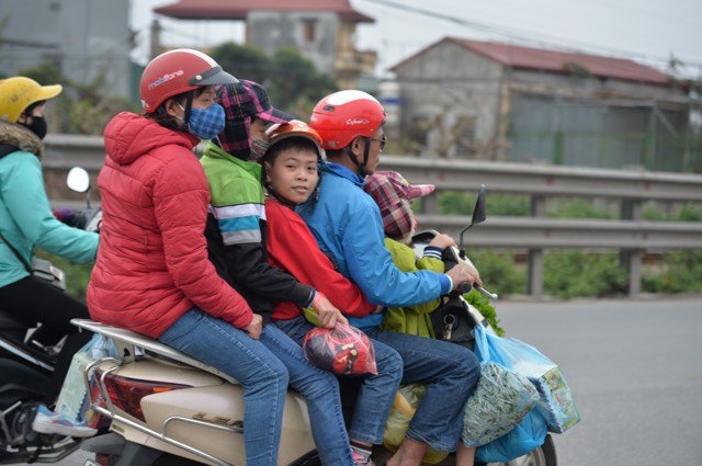 mung-4-tet-tac-keo-dai-tren-cao-toc-phap-van-cau-gie