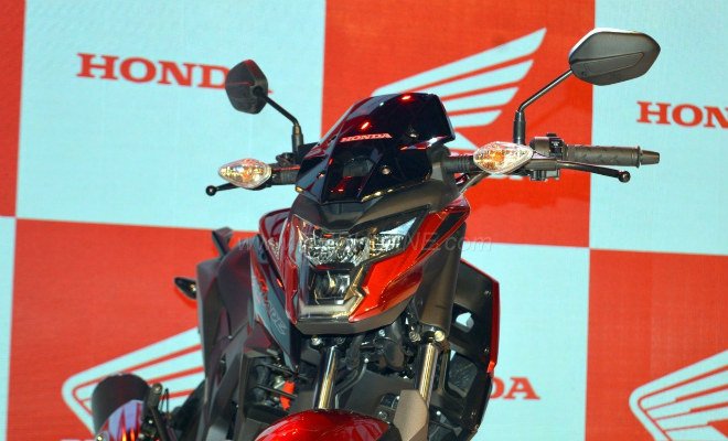 2018 Honda X-Blade 160 khiến Suzuki Gixxer lo ngại