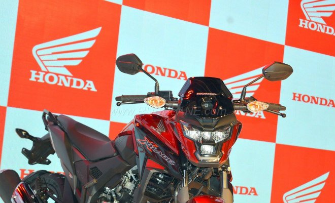 2018 Honda X-Blade 160 khiến Suzuki Gixxer lo ngại