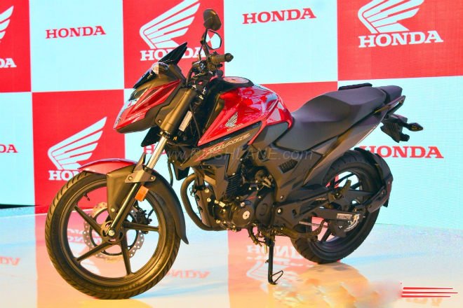 2018 Honda X-Blade 160 khiến Suzuki Gixxer lo ngại