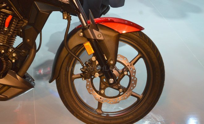 2018 Honda X-Blade 160 khiến Suzuki Gixxer lo ngại