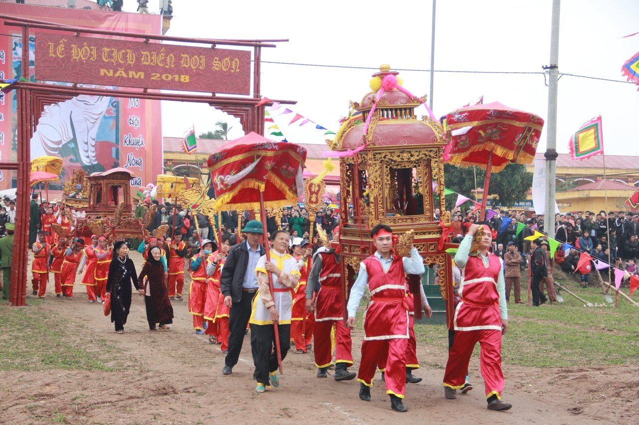 le-hoi-tich-dien-doi-son-2018-tung-bung-phong-trao-cong-nghiep-hoa-hien-dai-hoa-nong-nghiep-nong-thon