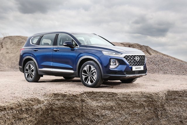 Hyundai Santa Fe thế hệ mới chính thức trình làng, giá chưa đến 600 triệu đồng