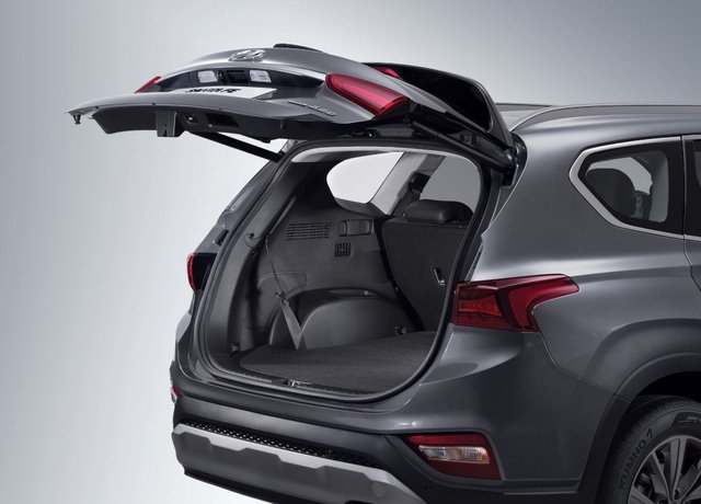 Hyundai Santa Fe thế hệ mới chính thức trình làng, giá chưa đến 600 triệu đồng