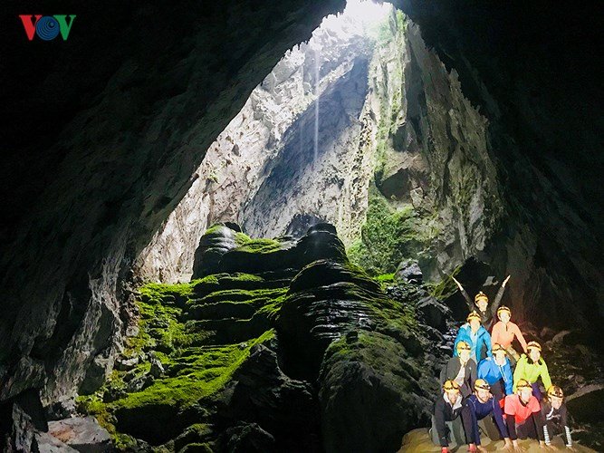 Đầu Xuân khám phá hang Sơn Đoòng