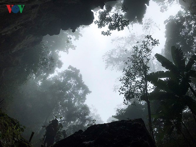 Đầu Xuân khám phá hang Sơn Đoòng