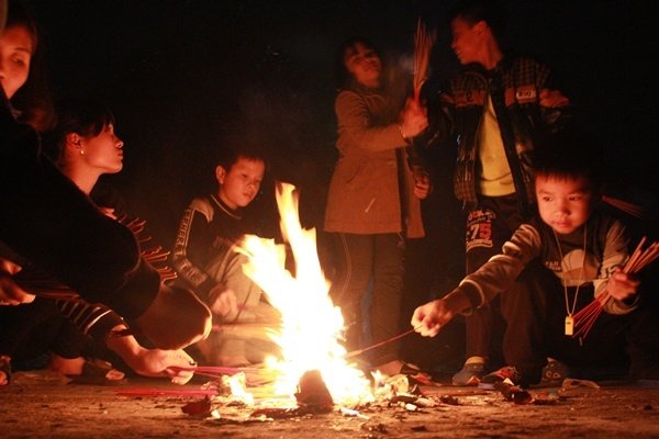 ha-noi-tung-bung-khai-hoi-le-lay-do-dau-nam