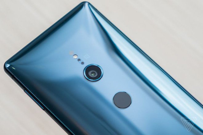 mwc-2018-sony-xperia-xz2-chinh-thuc-xuat-hien-da-dep-nhung-chua-du-tam