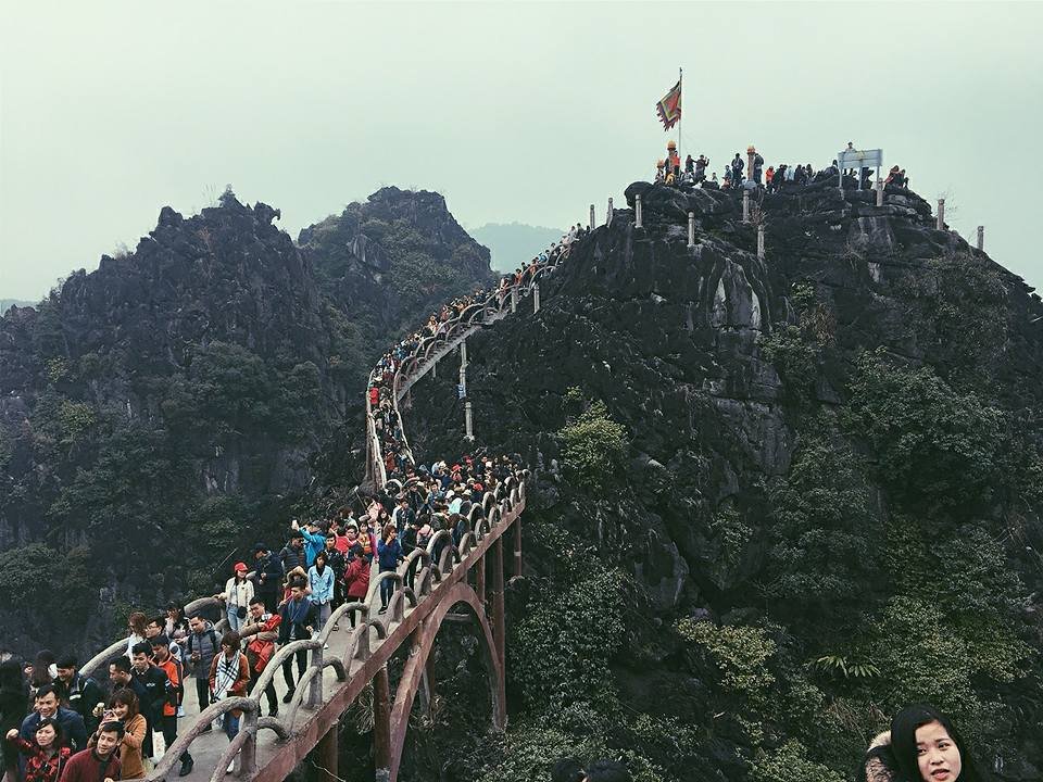 trang-an-co-diem-den-cuc-hot-tai-ninh-binh-nhung-ngay-dau-xuan