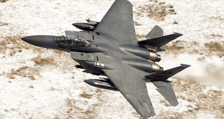 Mãn nhãn Đại bàng tấn công F15E Mỹ trình diễn ở xứ Wales