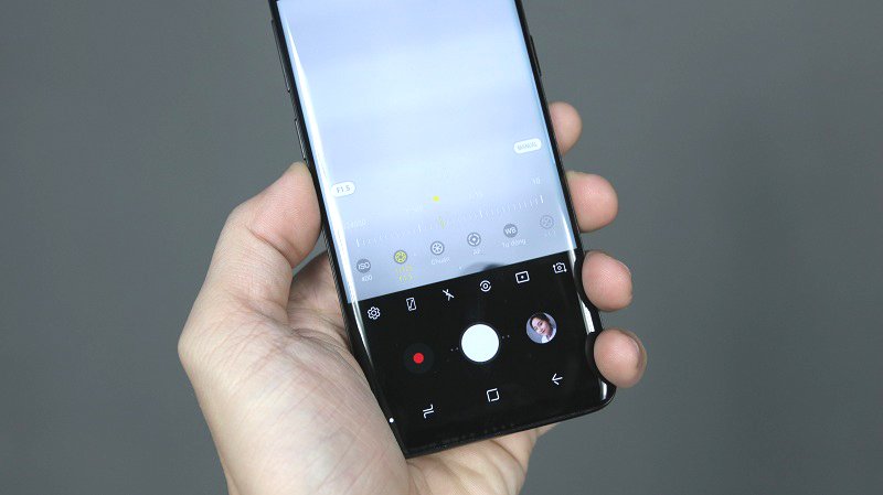 So sánh Galaxy S9 và Galaxy S8: Có đáng bỏ tiền nâng cấp?